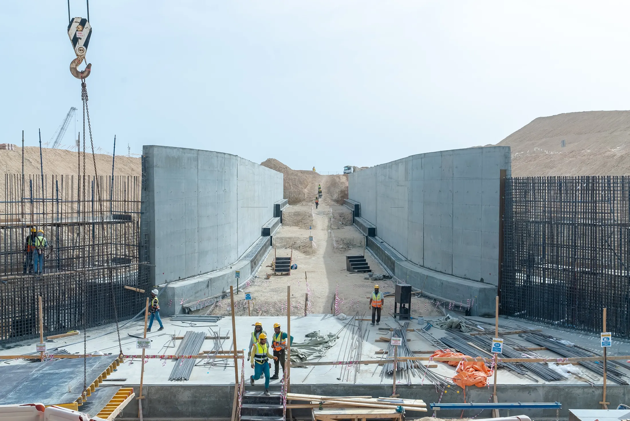 Duqm Port Access Wall, Duqm
